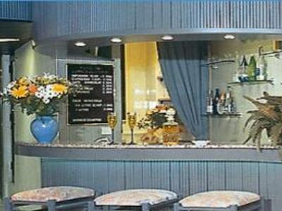 Plaisance Hotel 2*